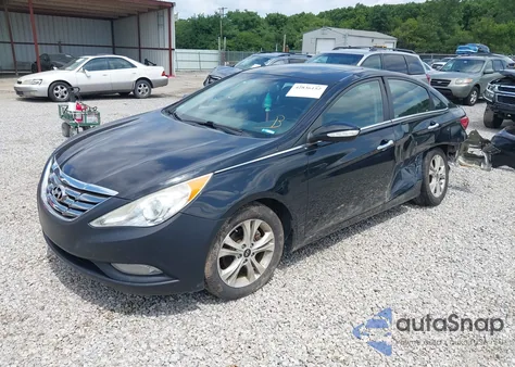 2013 Hyundai Sonata Limited z USA, uszkodzony, nr VIN 5NPEC4AC2DH518844